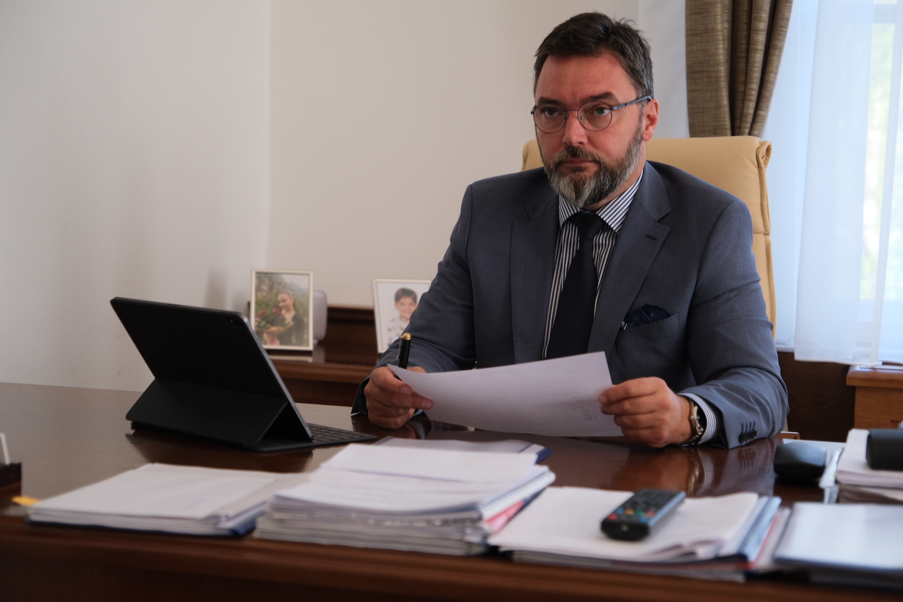 Picture for Министар Кошарац изразио незадовољство радом Правног тима за Трговску гору: Неопходно је интензивирати активности