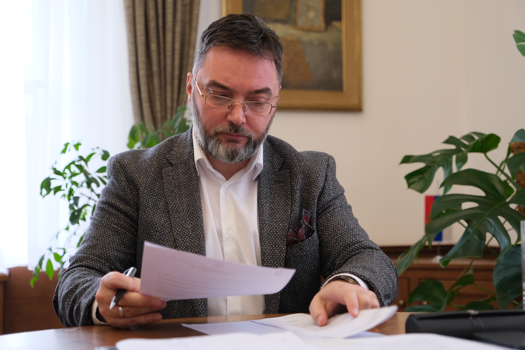 Picture for Министар Кошарац: Одлука о извозу пелета упућена Савјету министара БиХ