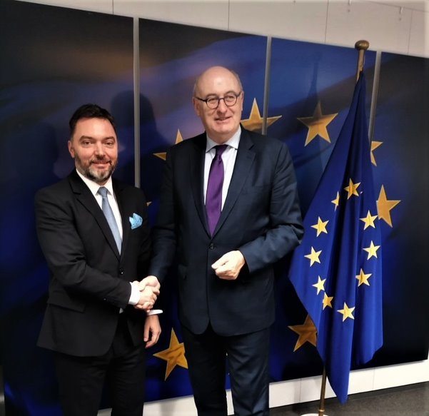 Picture for Ministar Košarac u Briselu sa evropskim komesarom Hoganom