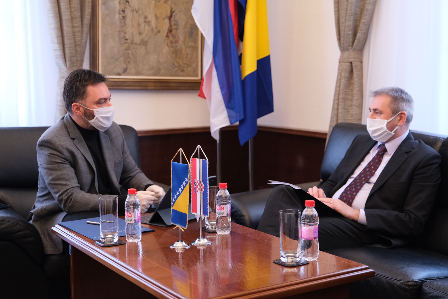 Picture for Министар Кошарац и амбасадор Саболић о изградњи спорног одлагалишта на Трговској гори