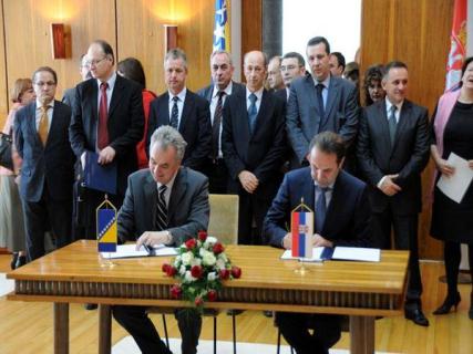 Picture for First session of Joint Committee for Economic Cooperation between Bosnia and Herzegovina and Republic of Serbia and signing of Protocol between MoFTER BiH and Ministry of Health of R. Serbia on mutual recognition and acceptance of documents issued by accredited laboratories for goods subject to supervision

