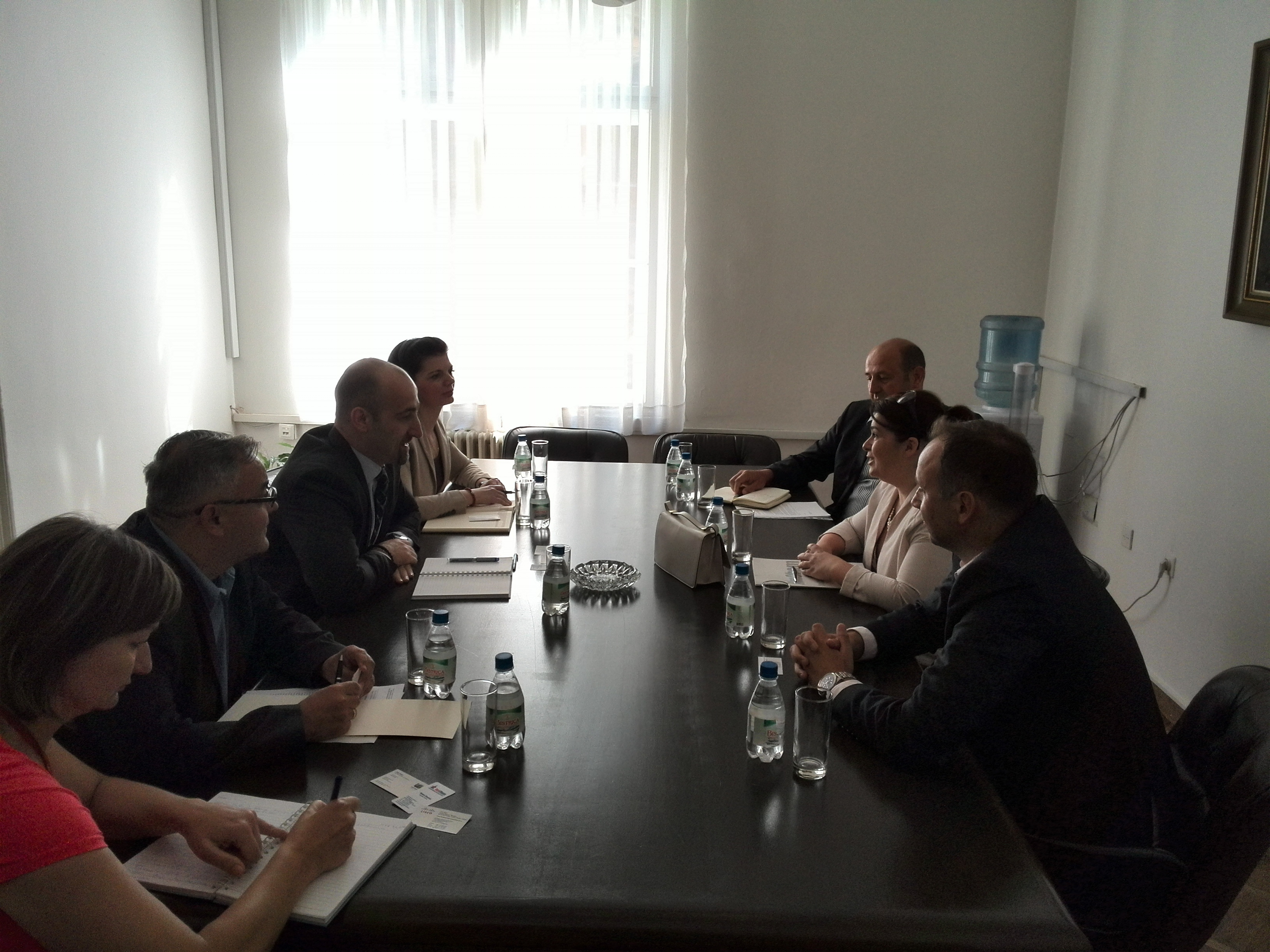 Picture for Sarajevo, 22. kolovoz 2014. godine -  Ministar vanjske trgovine i ekonomskih odnosa BiH mr. Boris Tučić sastao se danas u svom uredu s predstavnicima Američke gospodarske komore, kompanije CISCO Systems i CEO Telemach BH.